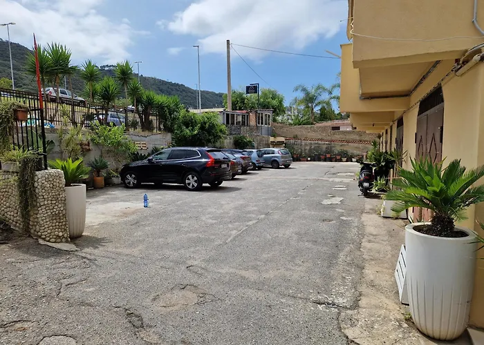 Bed and Breakfast Residenza NETTUNO Tropea